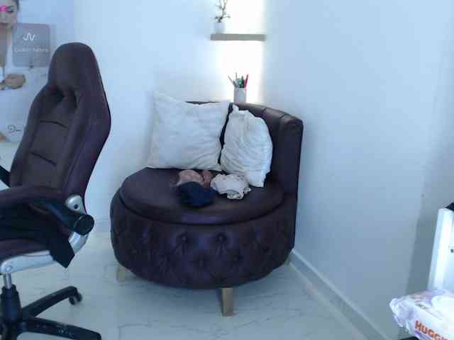 Miss-Diva1 webcam