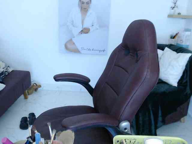 Miss-Diva1 webcam