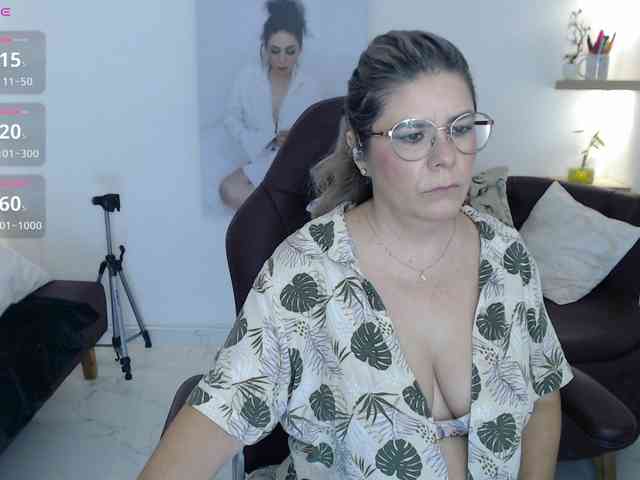Miss-Diva1 webcam