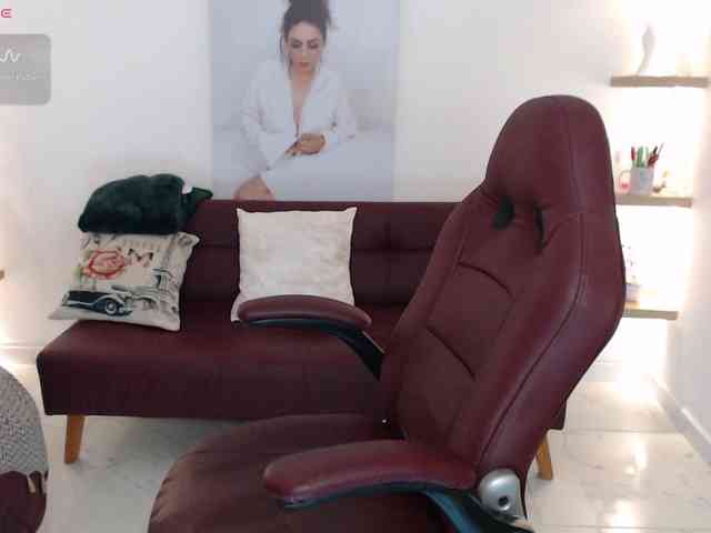 Miss-Diva1 webcam