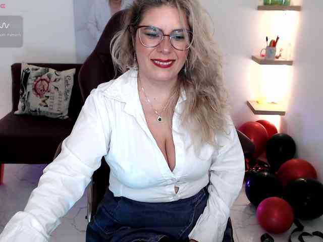 Miss-Diva1 webcam