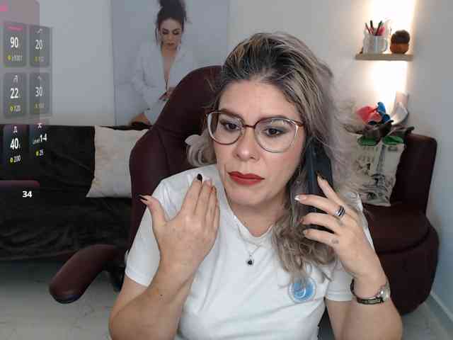 Miss-Diva1 webcam