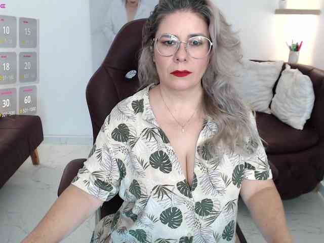 Miss-Diva1 webcam
