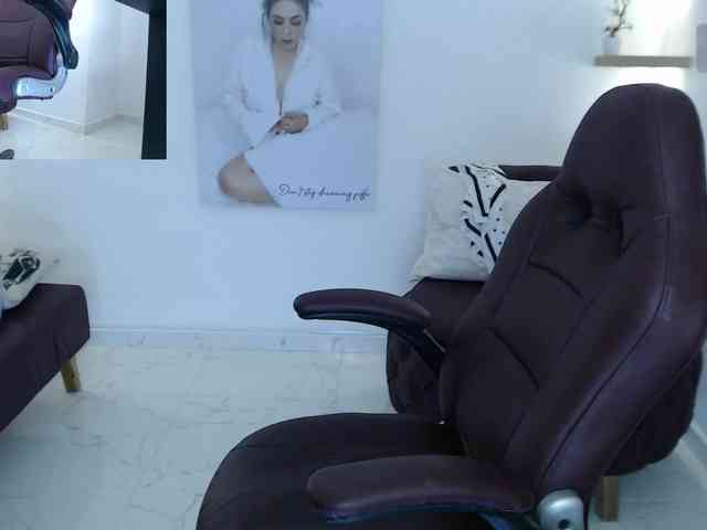 Miss-Diva1 webcam