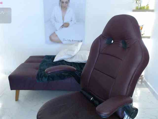 Miss-Diva1 webcam