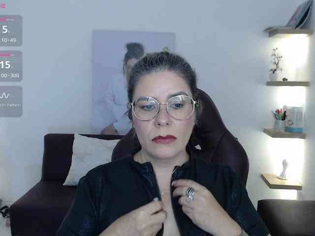 Miss-Diva1 webcam