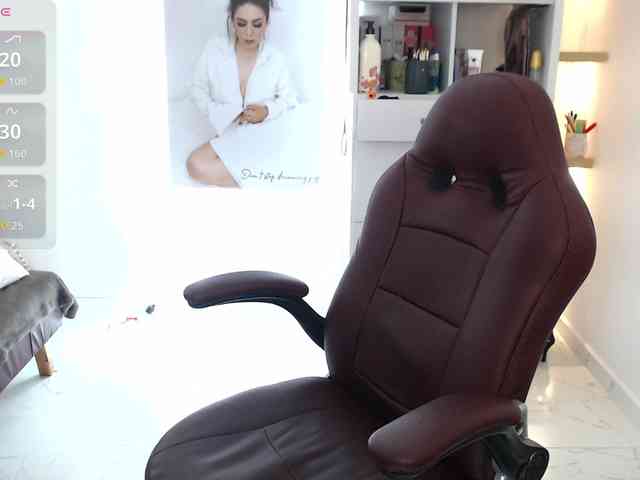 Miss-Diva1 webcam