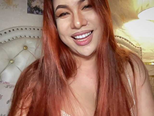 DeliciousIya03 live webcam show