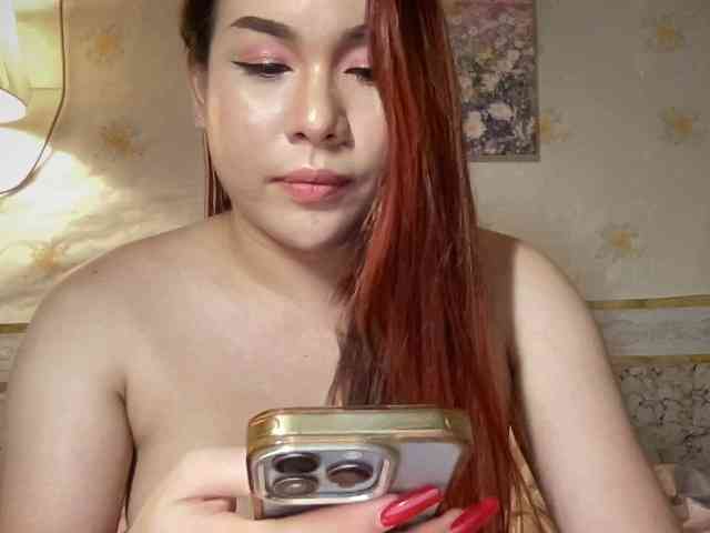 DeliciousIya03 Live Webcam on BongaCams
