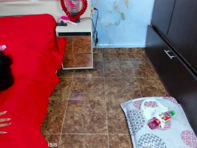 Threelicious- live cam on BongaCams