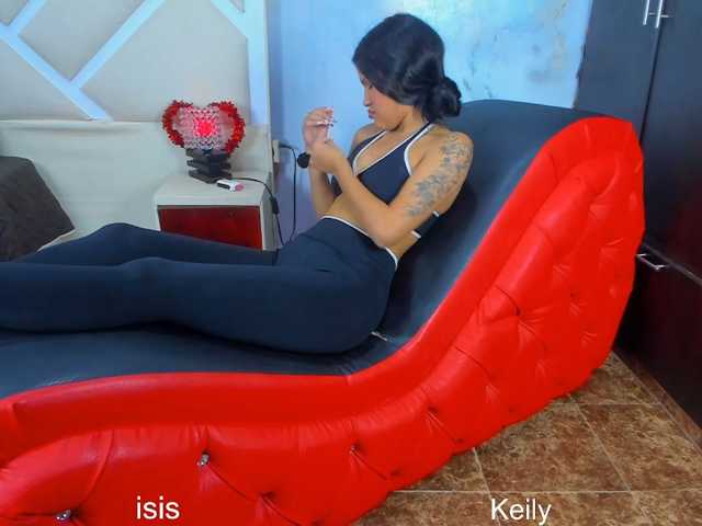 Threelicious- live cam on BongaCams