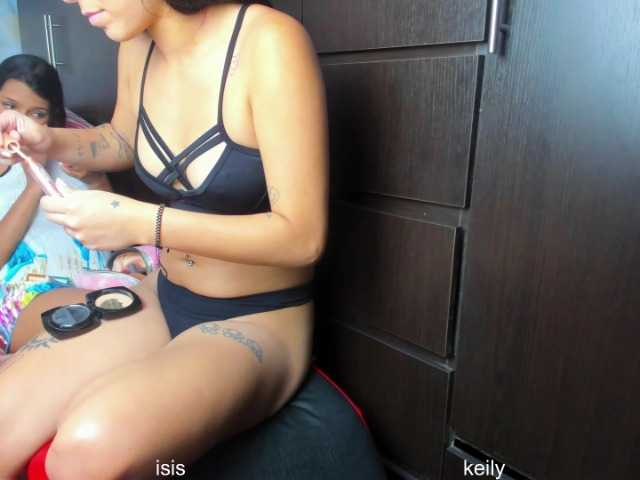 Threelicious- live cam on BongaCams