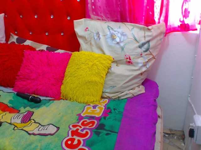 ItsLizzy Live Cam on BongaCams