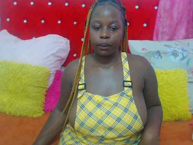 ItsLizzy webcam