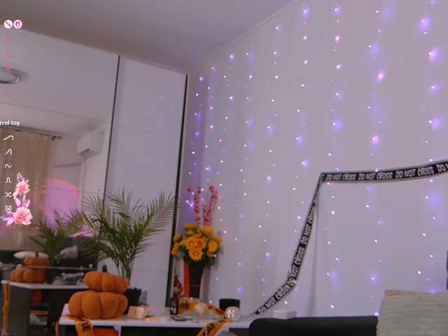 KimLuv live cam on BongaCams