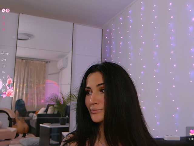 KimLuv live cam on BongaCams