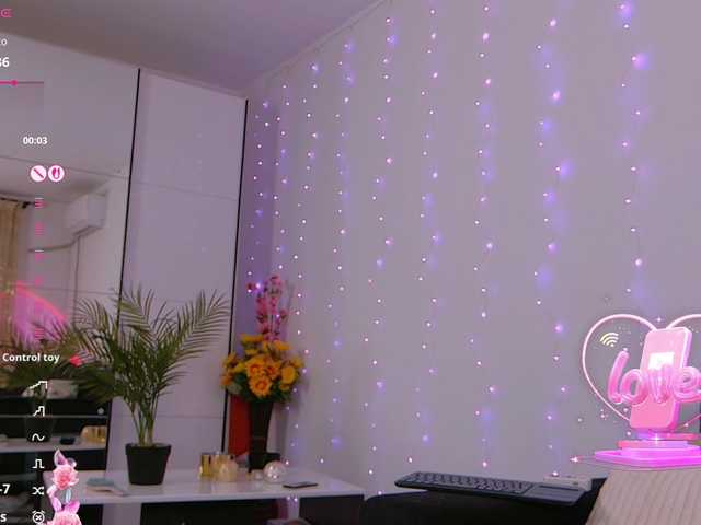 KimLuv live cam on BongaCams