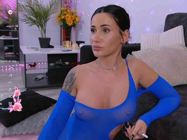 KimLuv webcam