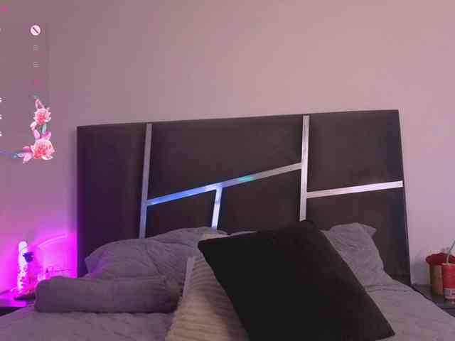 KimLuv webcam