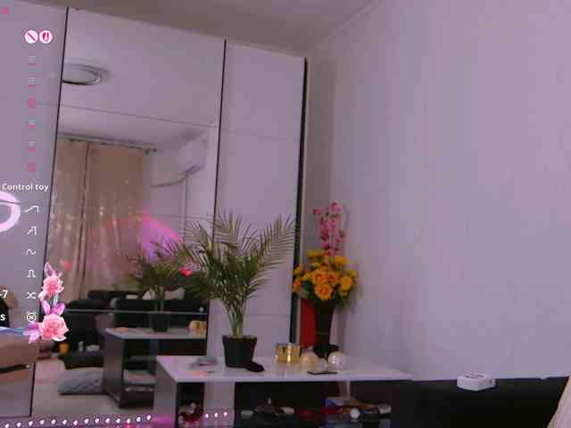KimLuv webcam