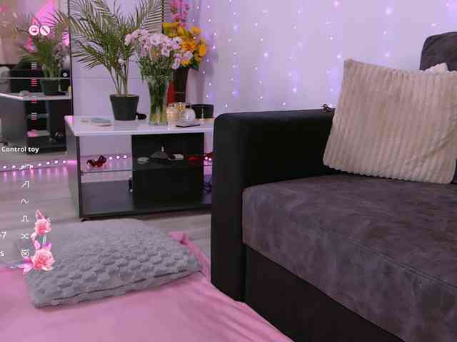 KimLuv webcam