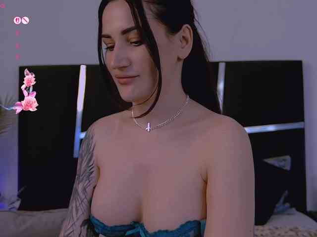 KimLuv webcam