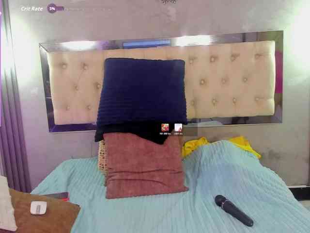 Evaa-white webcam
