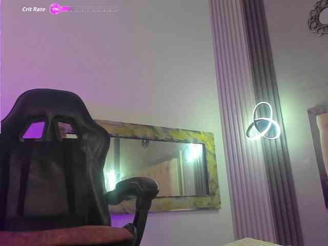 Evaa-white webcam