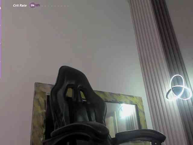 Evaa-white webcam
