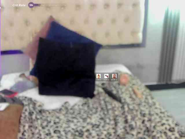 Evaa-white webcam