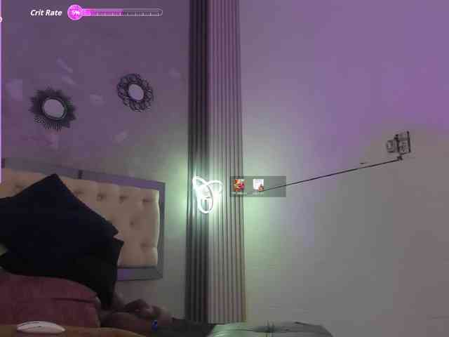 Evaa-white webcam