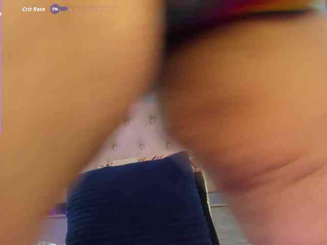 Evaa-white webcam