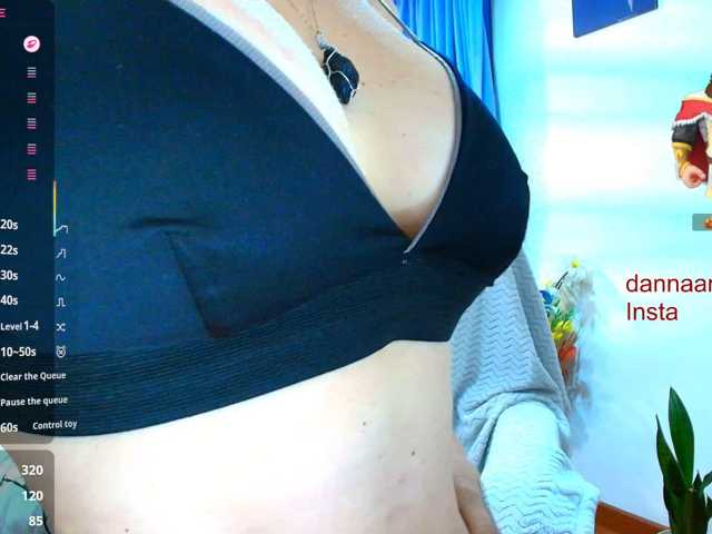 Dana-Angel live cam on BongaCams