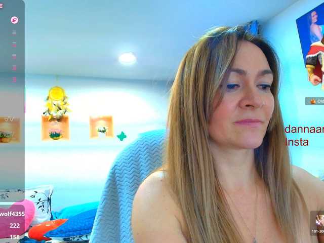 Dana-Angel live cam on BongaCams