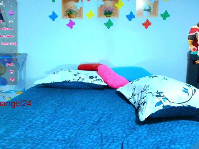 Dana-Angel's BongaCams show and profile