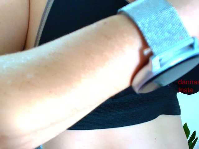 Dana-Angel live cam on BongaCams