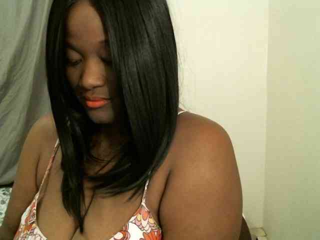 Bigtitscassie webcam