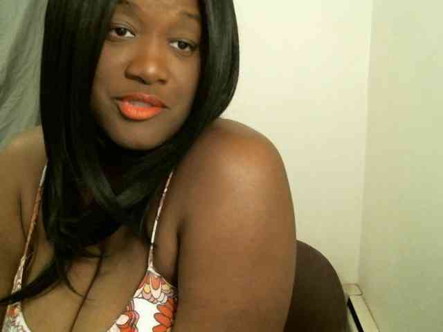 Bigtitscassie webcam