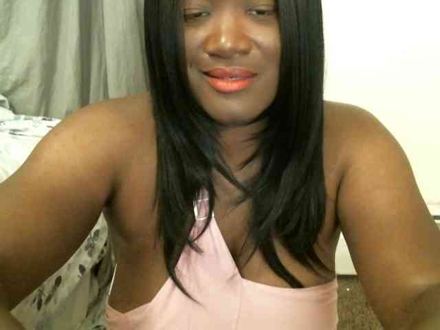 Bigtitscassie webcam