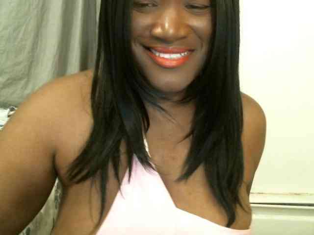Bigtitscassie webcam