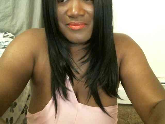Bigtitscassie webcam