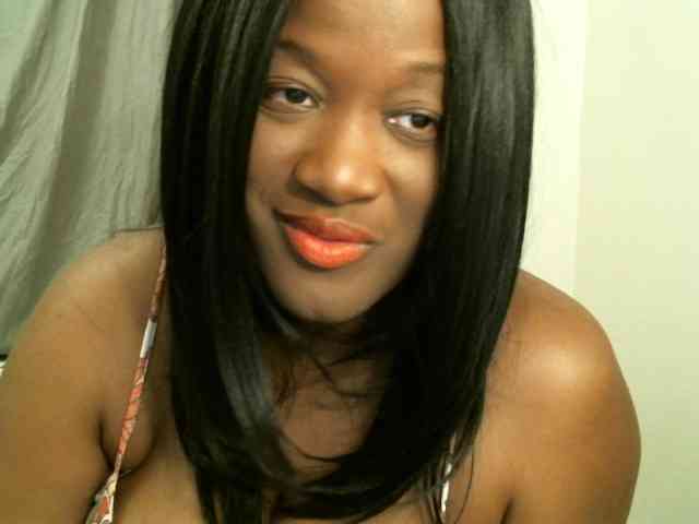 Bigtitscassie webcam