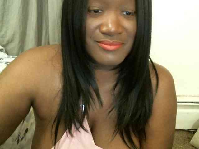 Bigtitscassie webcam