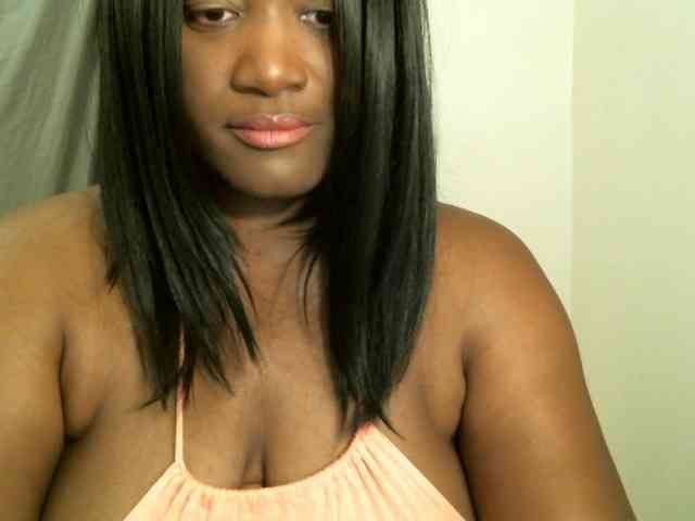 Bigtitscassie webcam