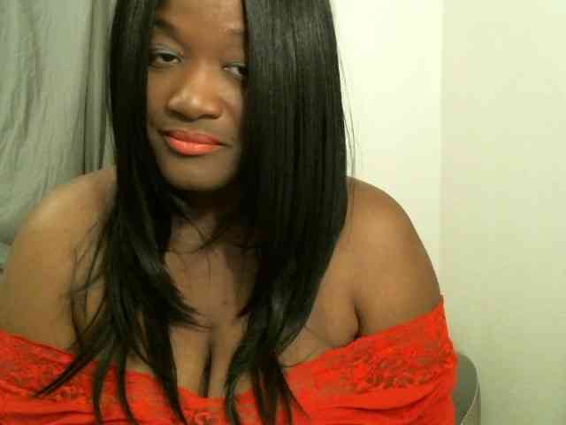 Bigtitscassie webcam