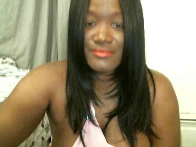 Bigtitscassie webcam