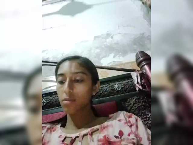 AlinaPopy live webcam show