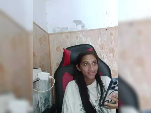 AlinaPopy live cam on BongaCams