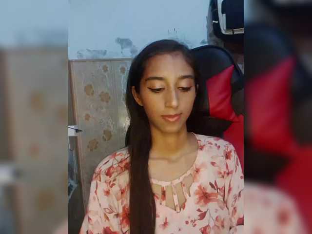 AlinaPopy live cam on BongaCams