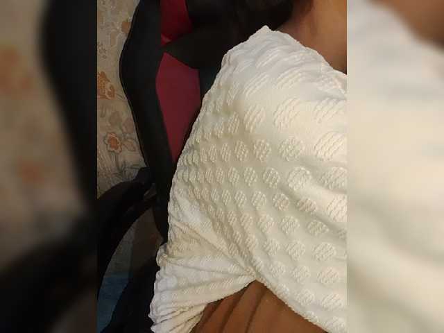 AlinaPopy live cam on BongaCams